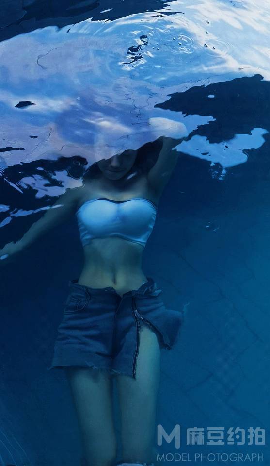 民国模特