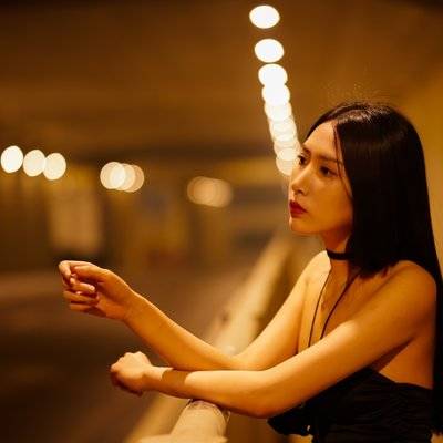 夜景模特