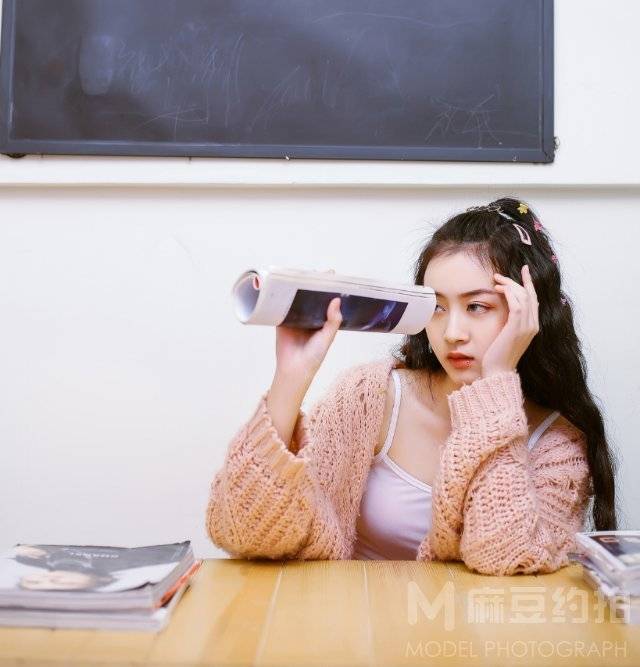 妆容模特