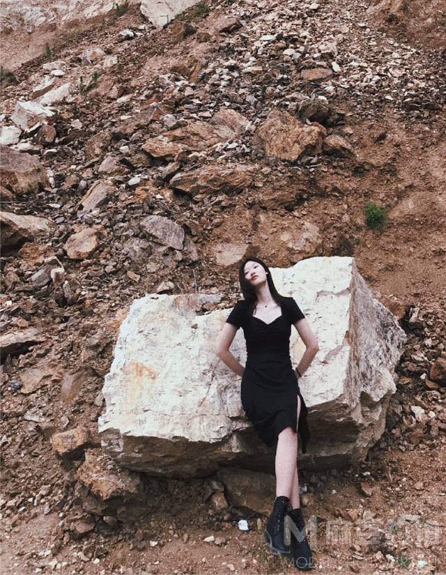 暗黑模特