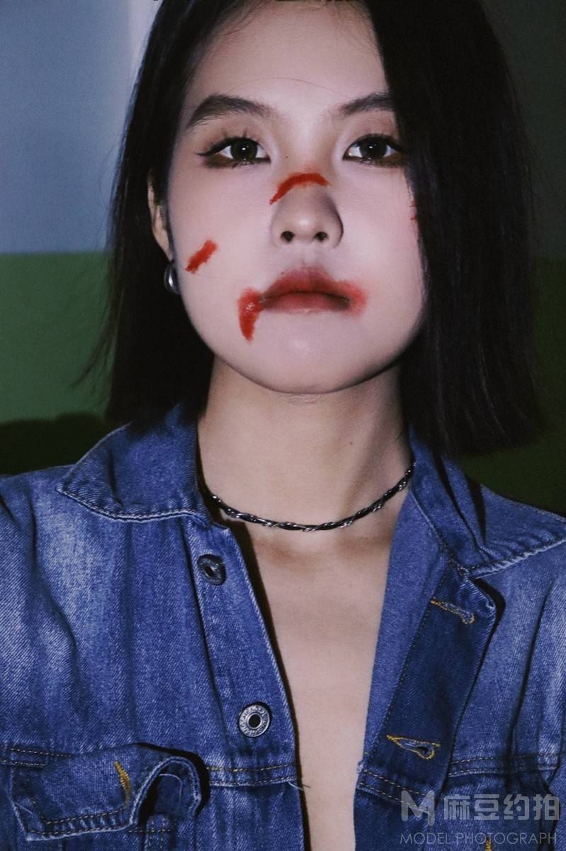 暗黑模特