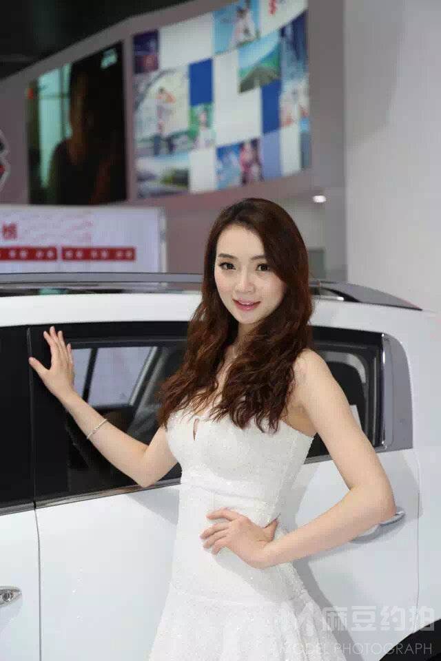 纪实模特