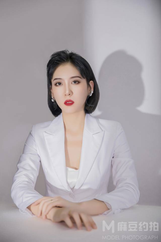 商务模特