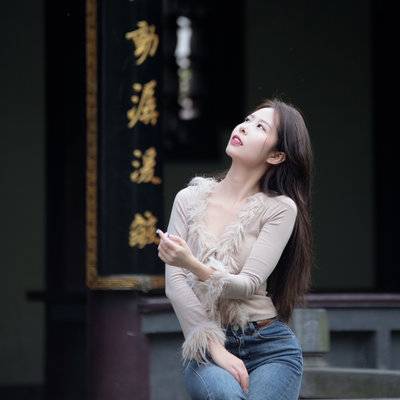 清新模特