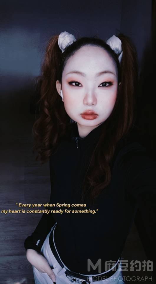 暗黑模特