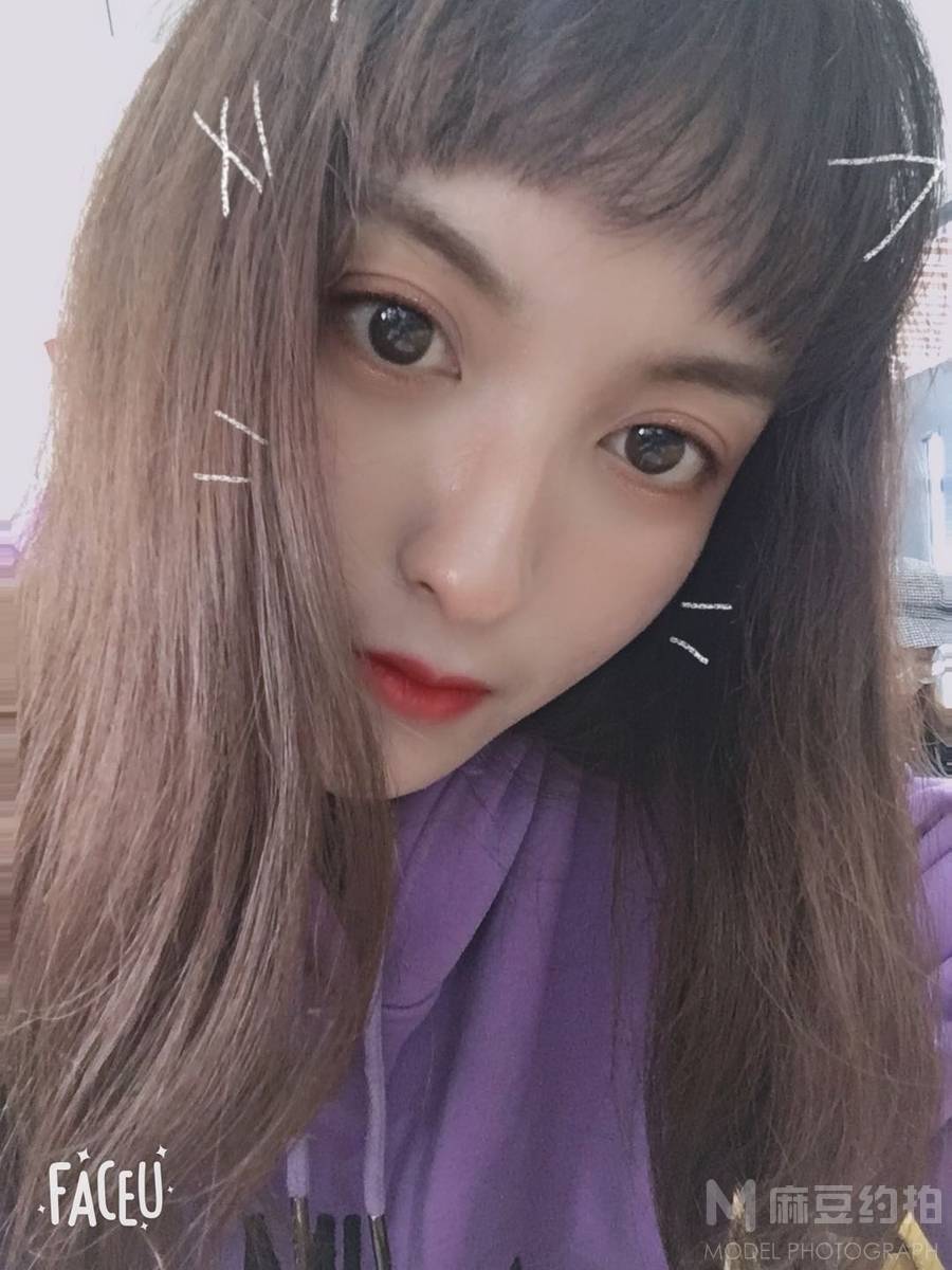 少女模特