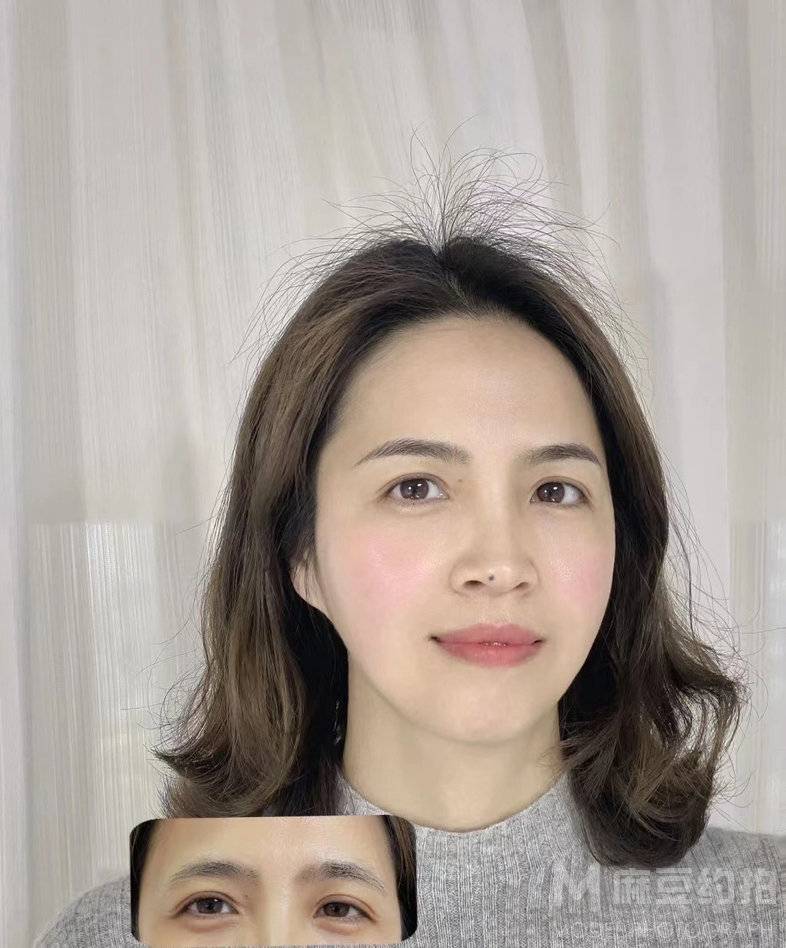 妆容模特