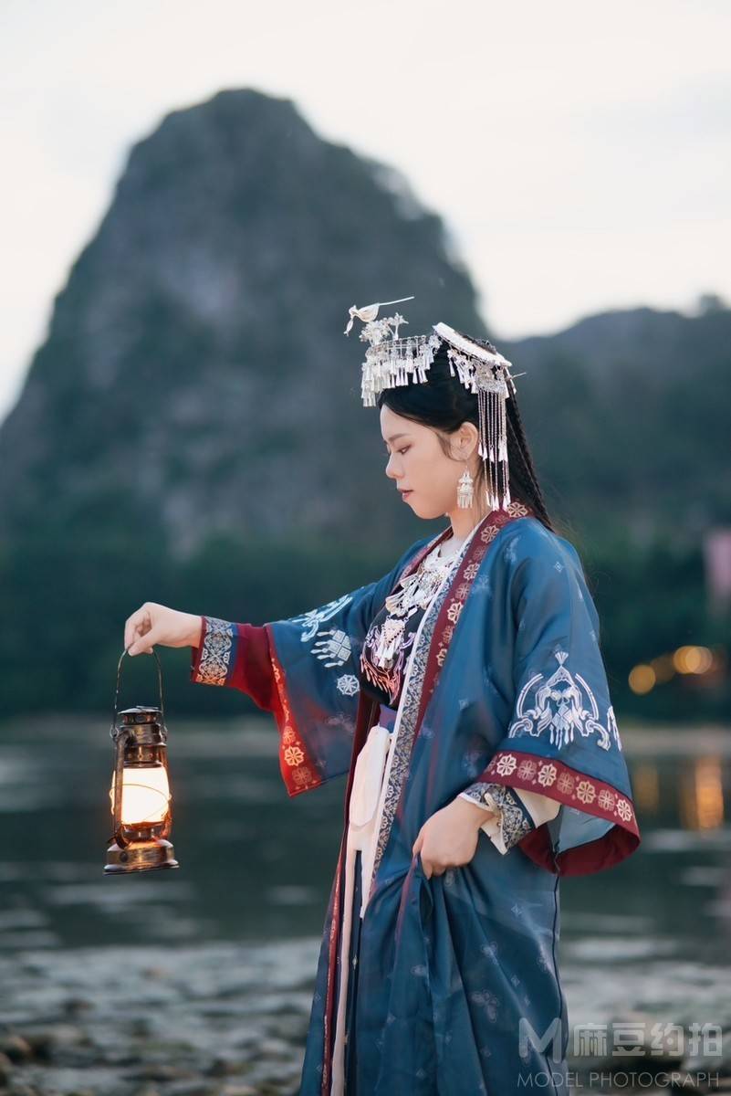 夜景模特