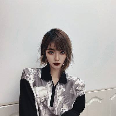 黑白模特