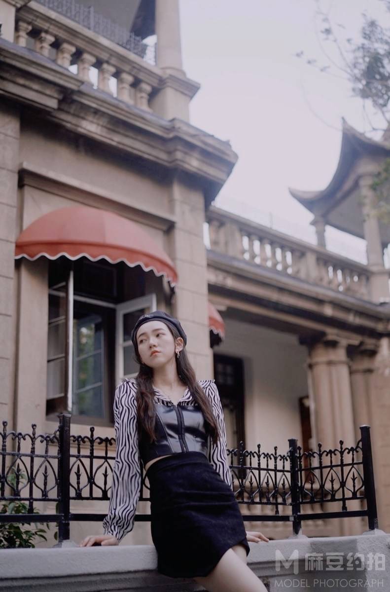 宝丽来模特