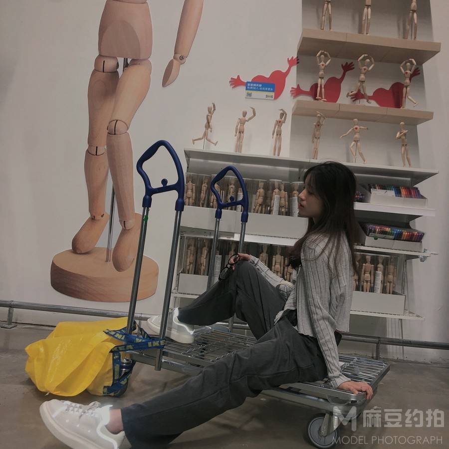 校园模特