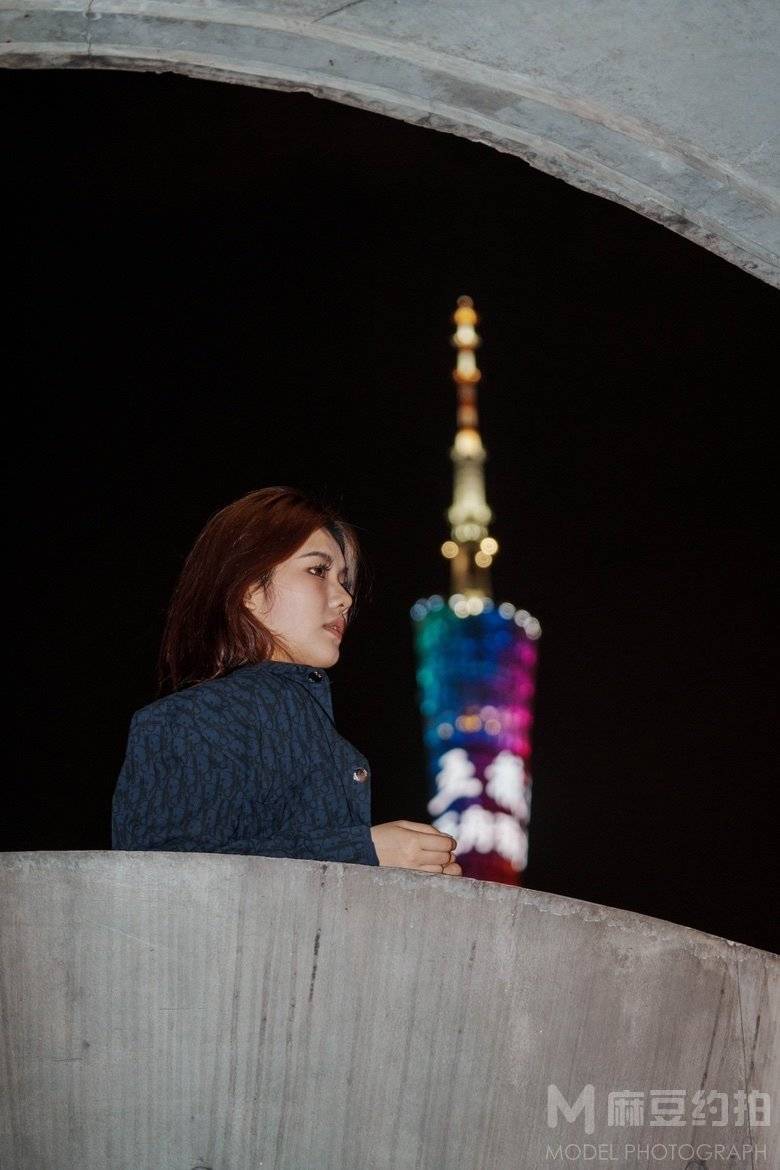 夜景模特