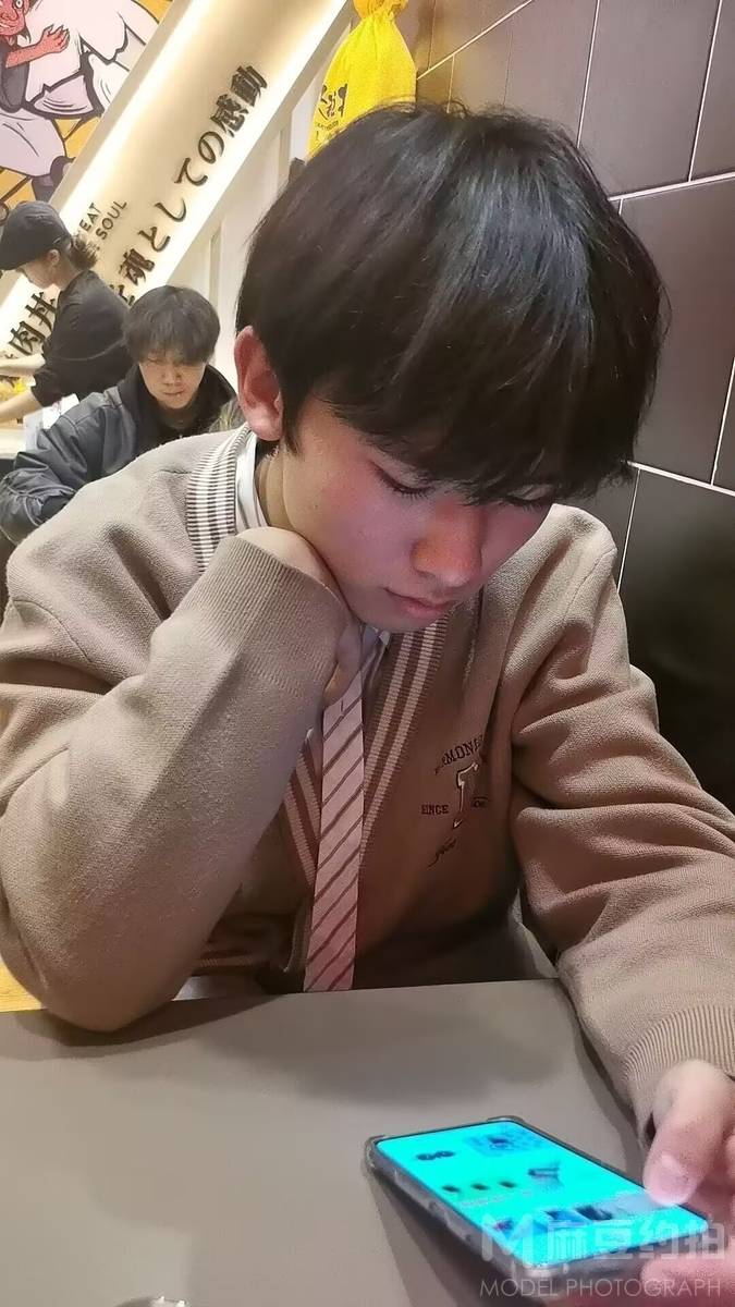 校园模特