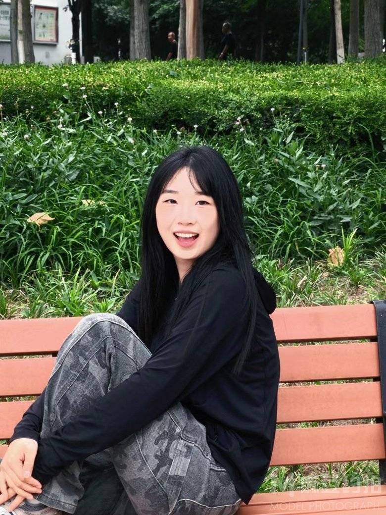 纪实模特