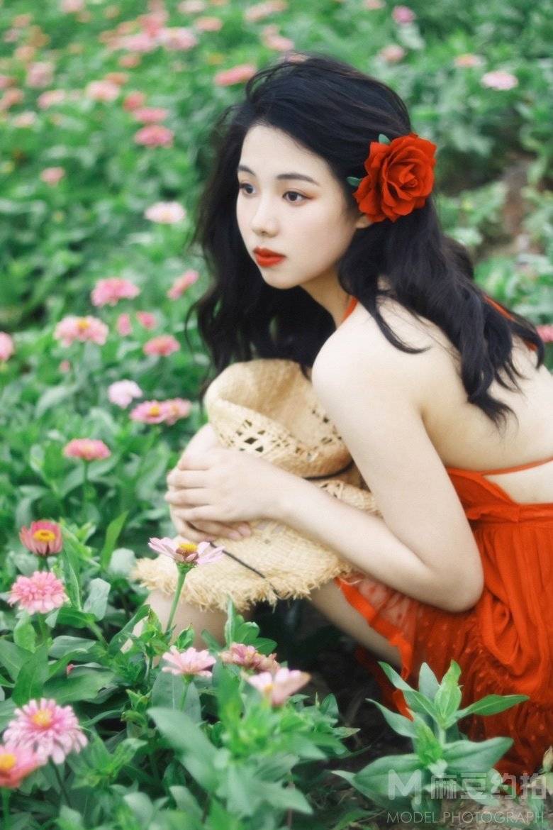 胶片模特