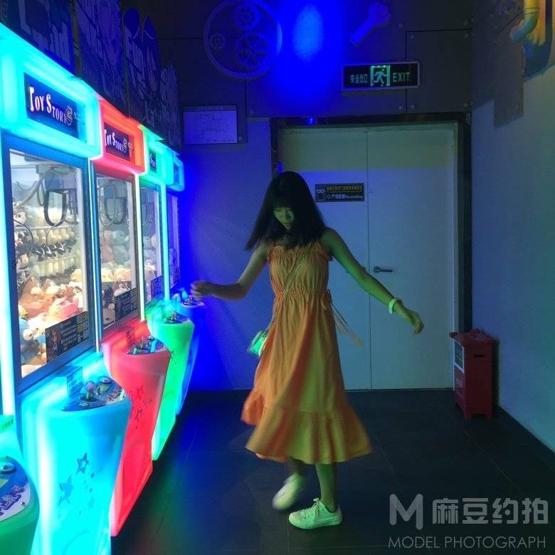 情侣模特