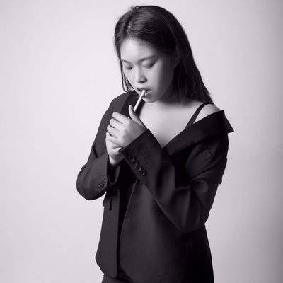 黑白模特