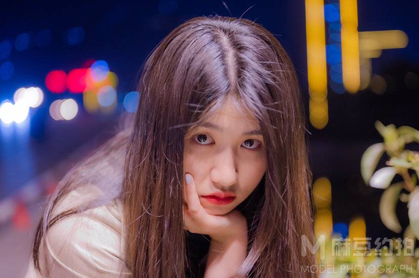 夜景模特