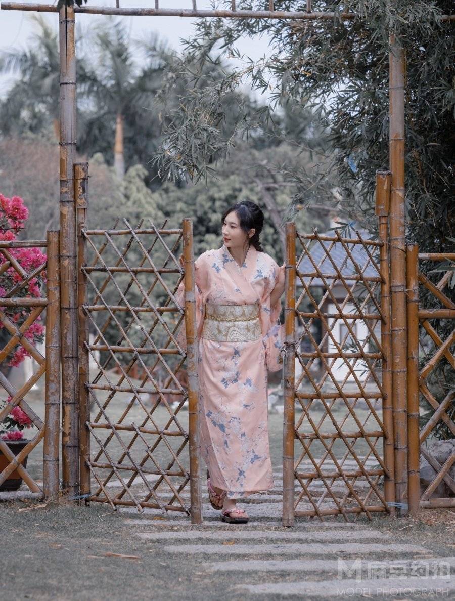 和服模特
