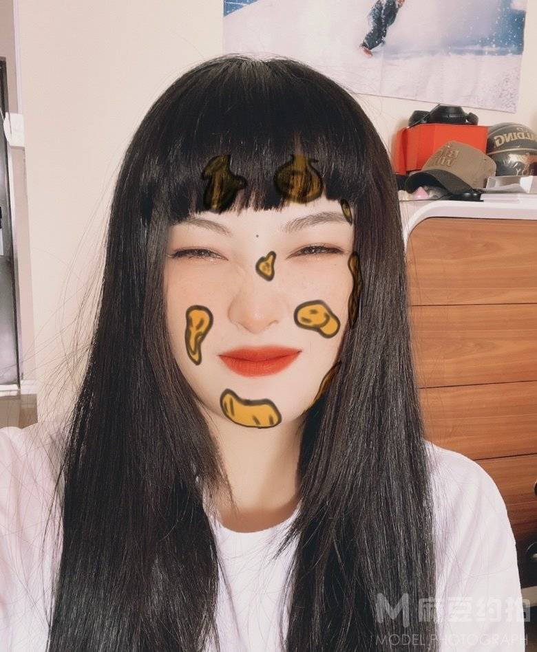 情绪模特