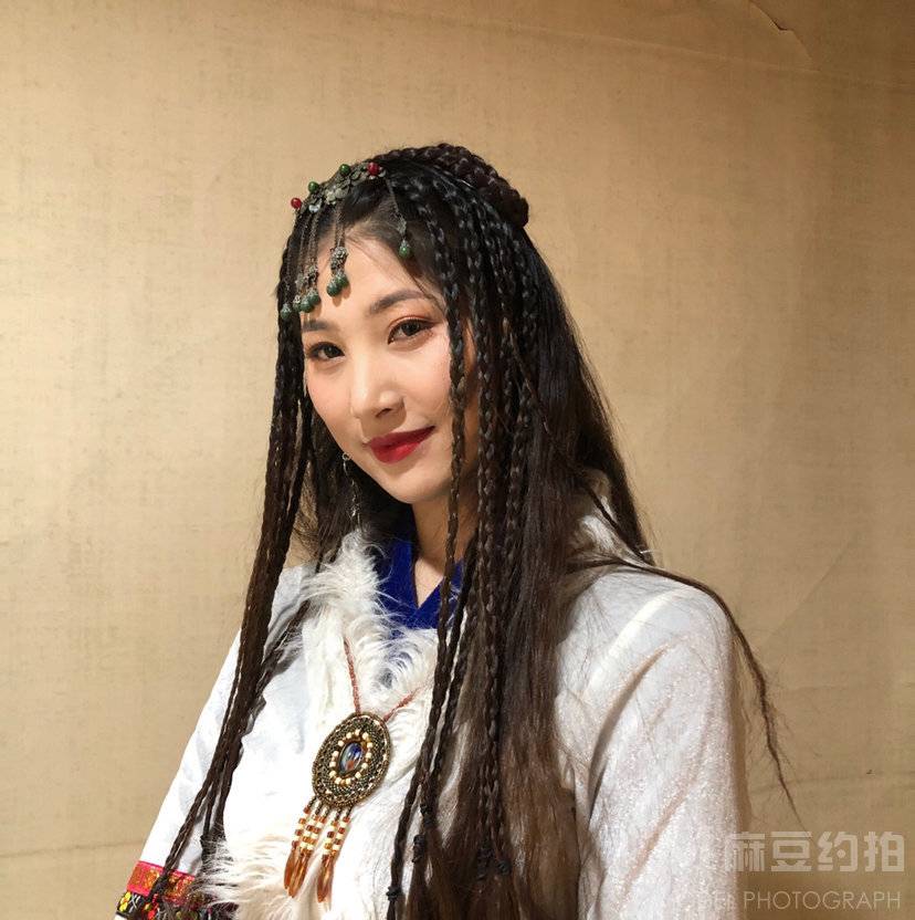 妆容模特