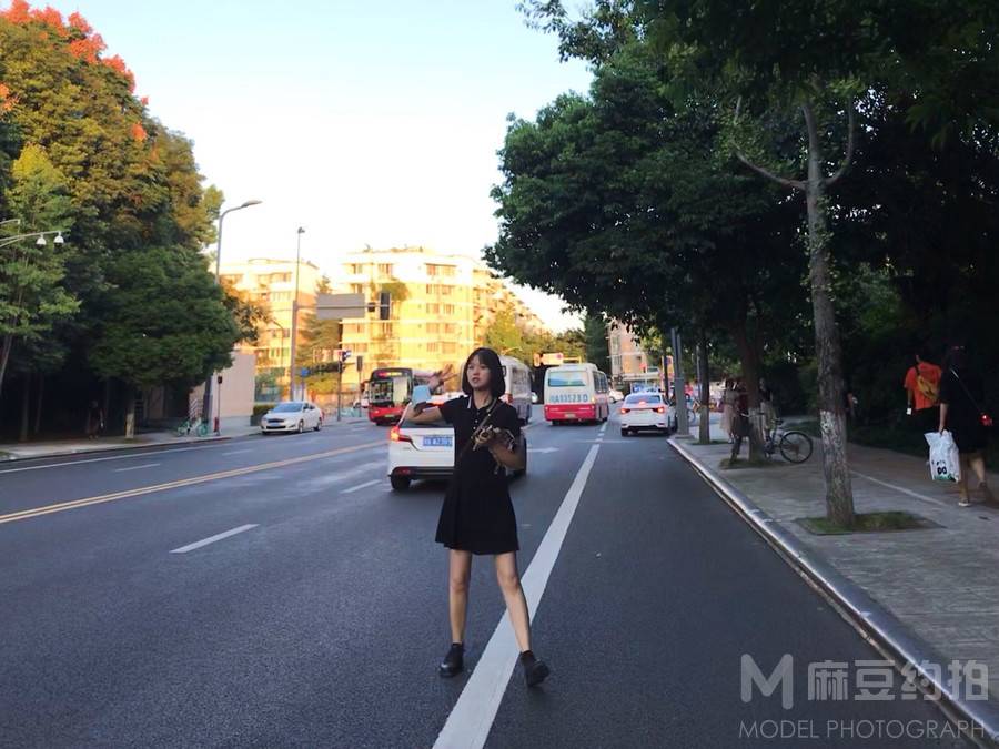 胶片模特