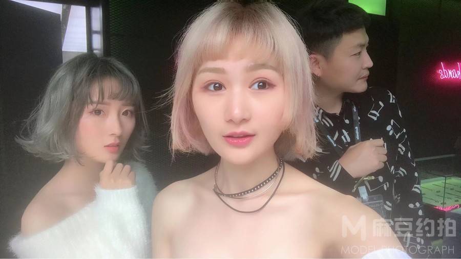 校园模特