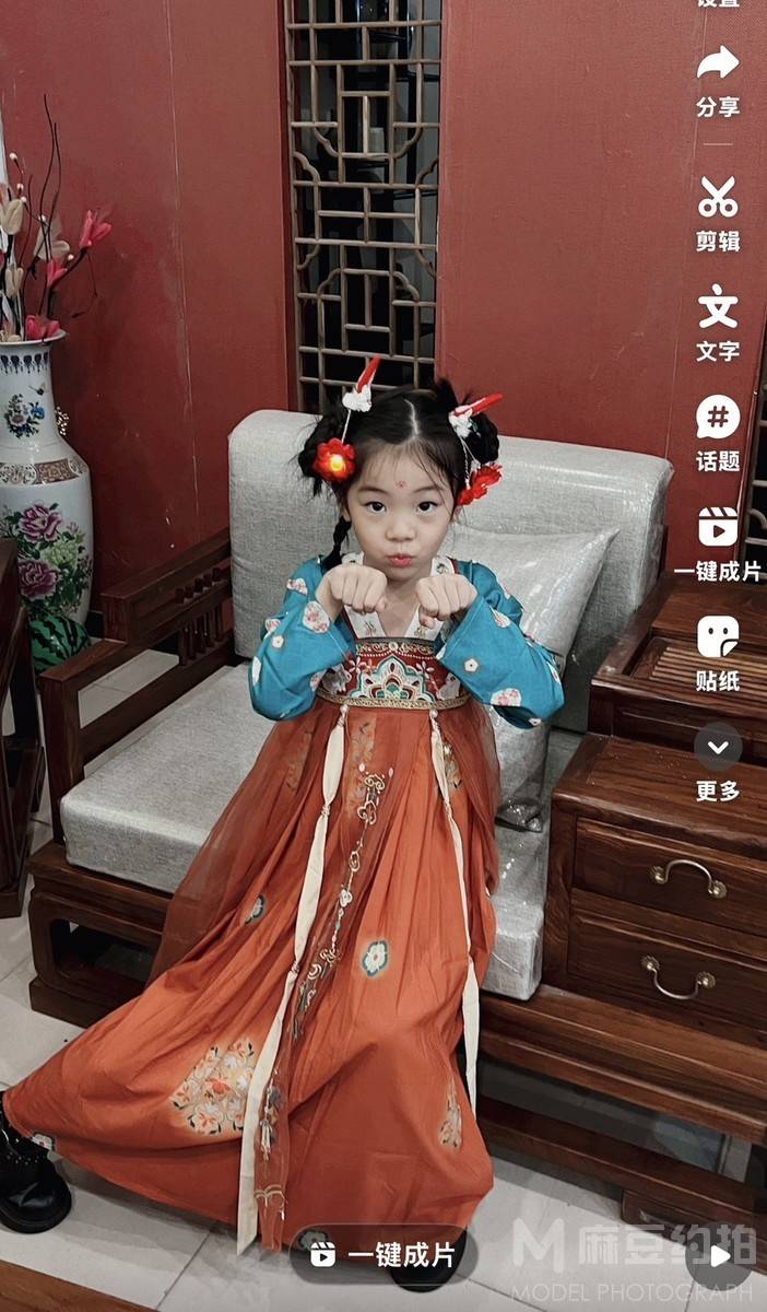 汉服模特