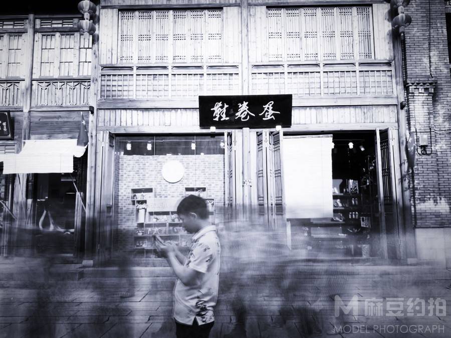夜景模特