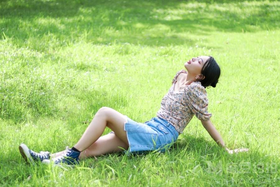 清新模特