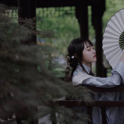 汉服模特