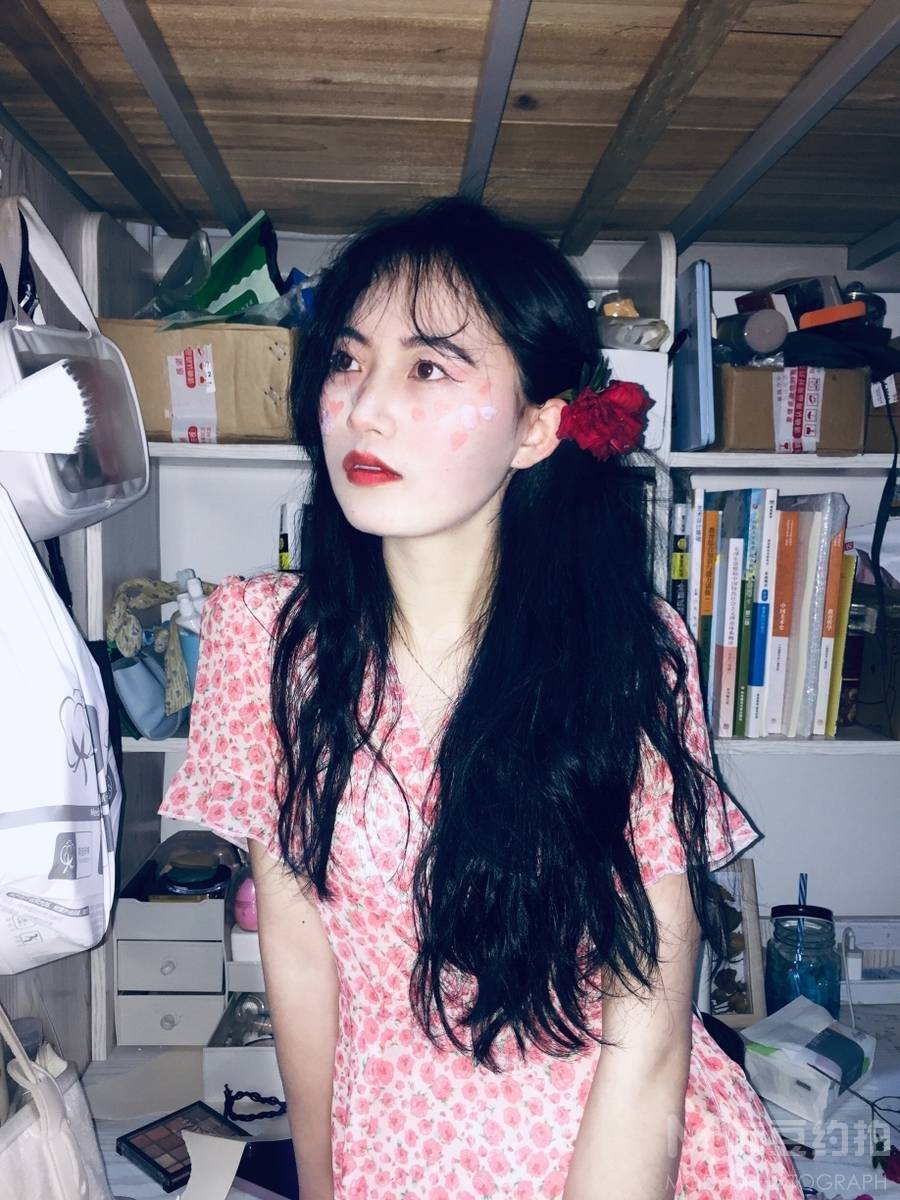 少女模特