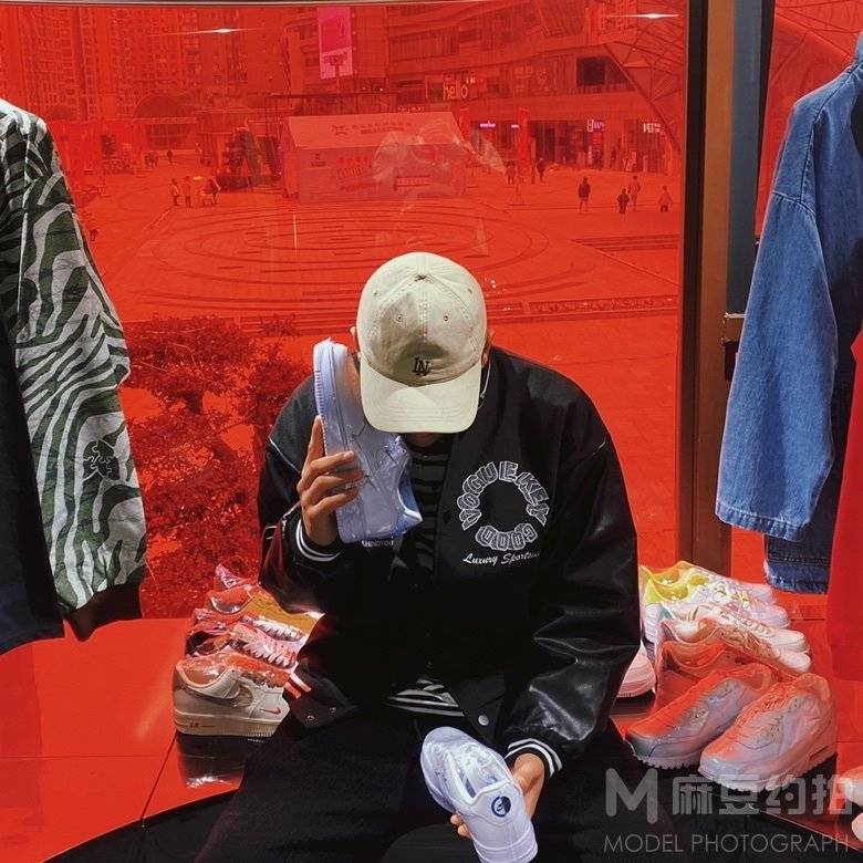 胶片模特