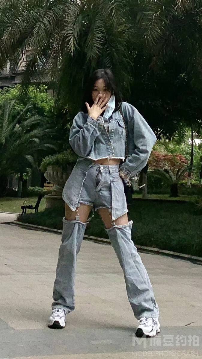 少女模特