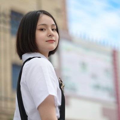 校园模特