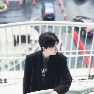 黑白模特