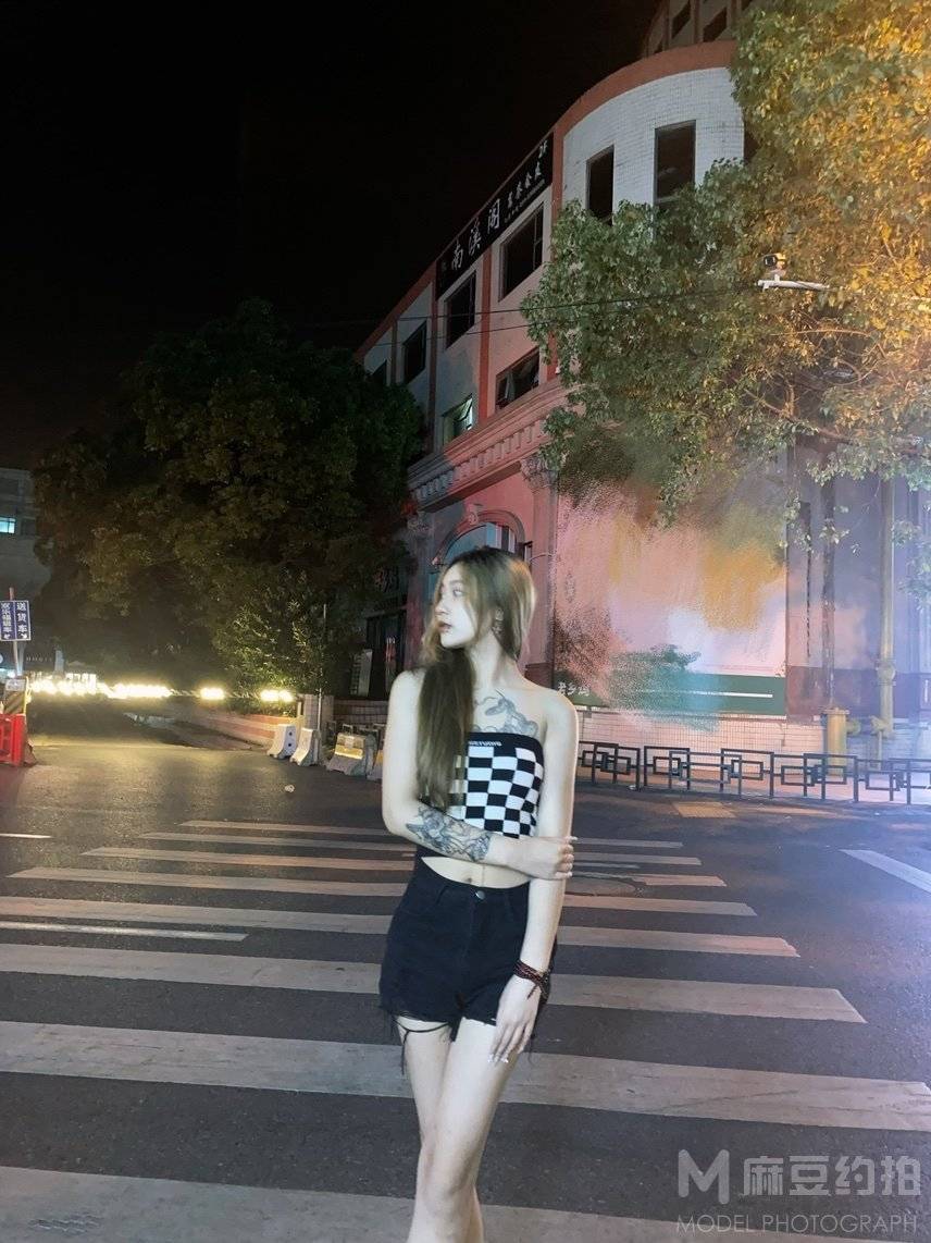 暗黑模特