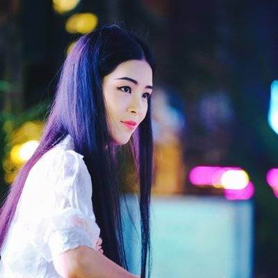 夜景模特