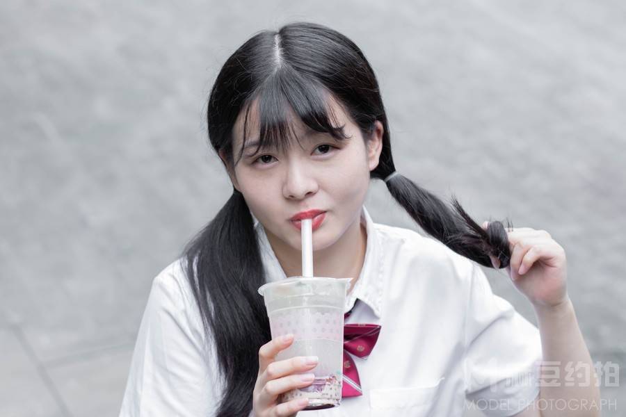 清新模特