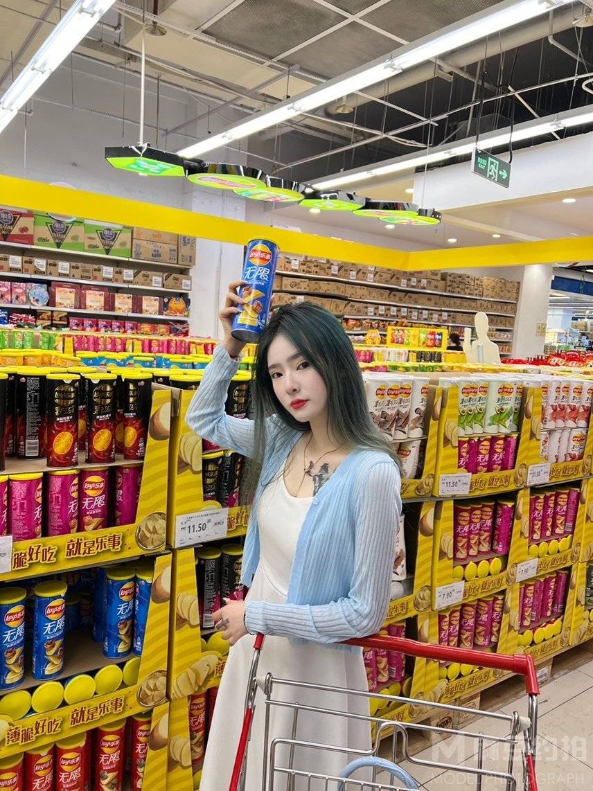 少女模特