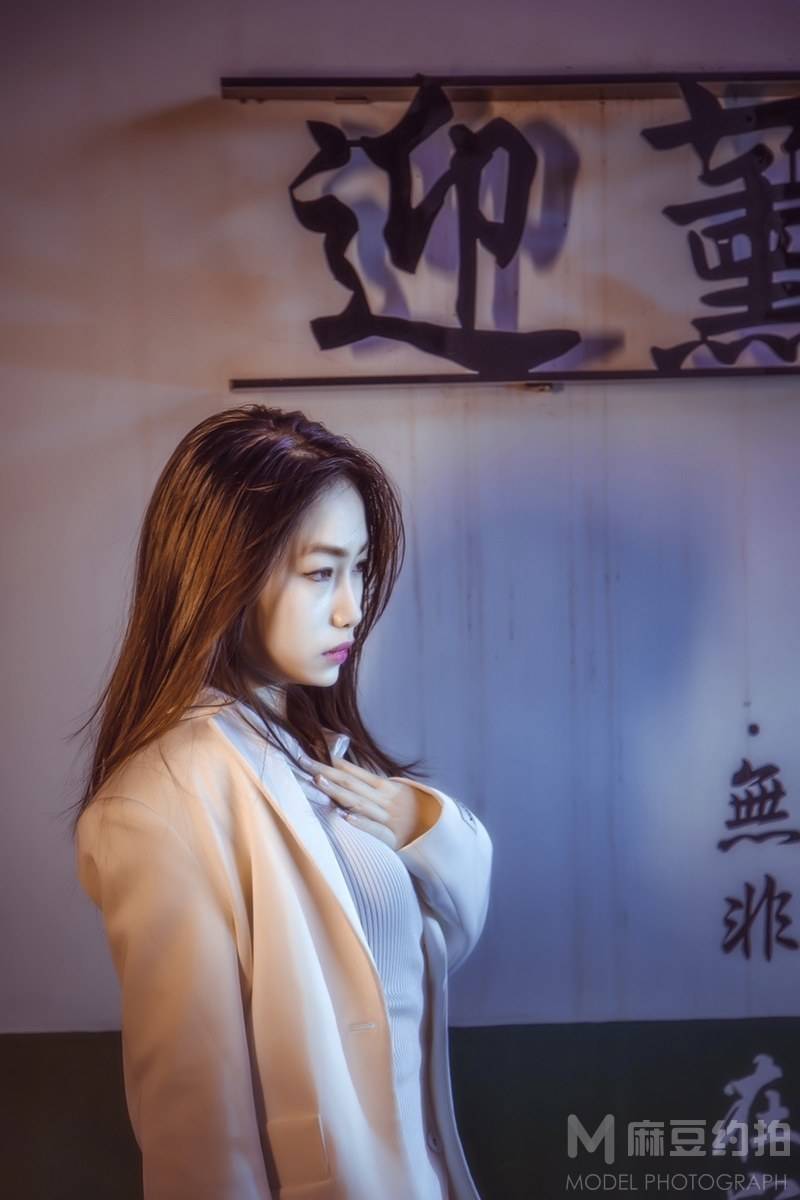 夜景模特