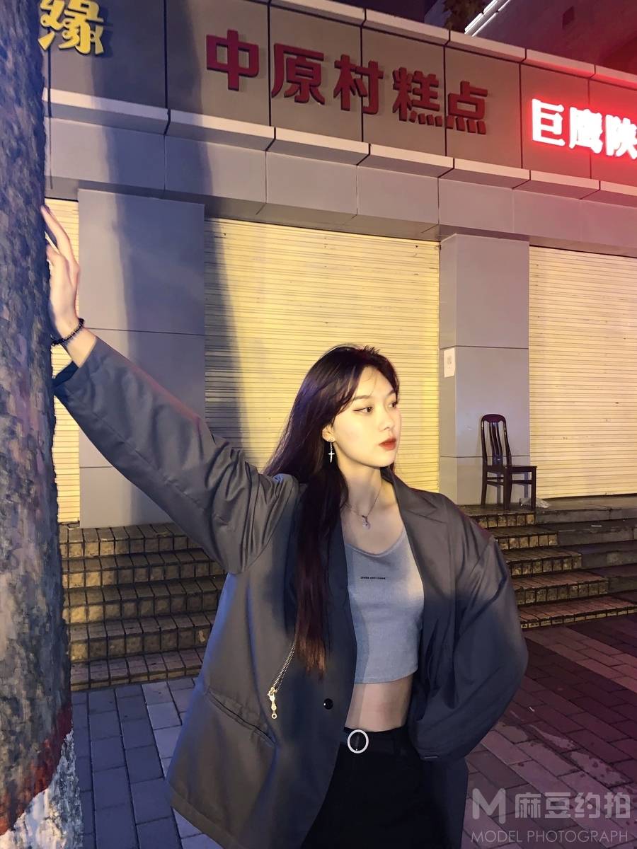 夜景模特