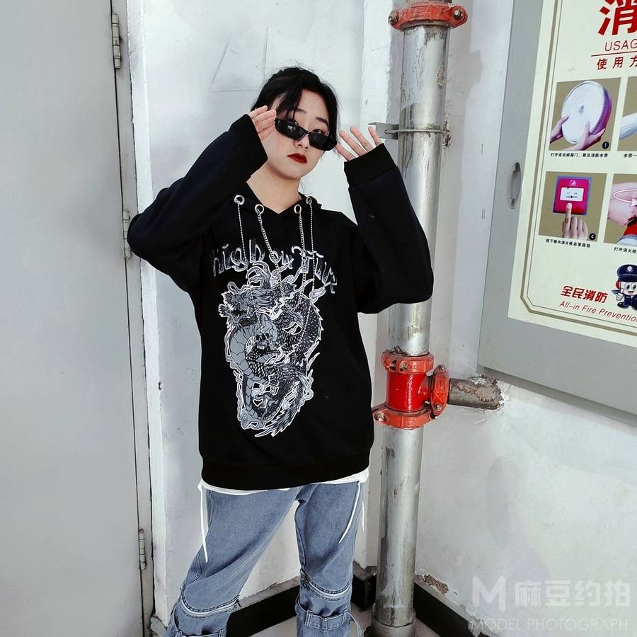暗黑模特