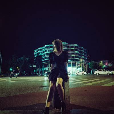 夜景模特