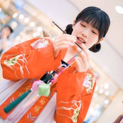 汉服模特