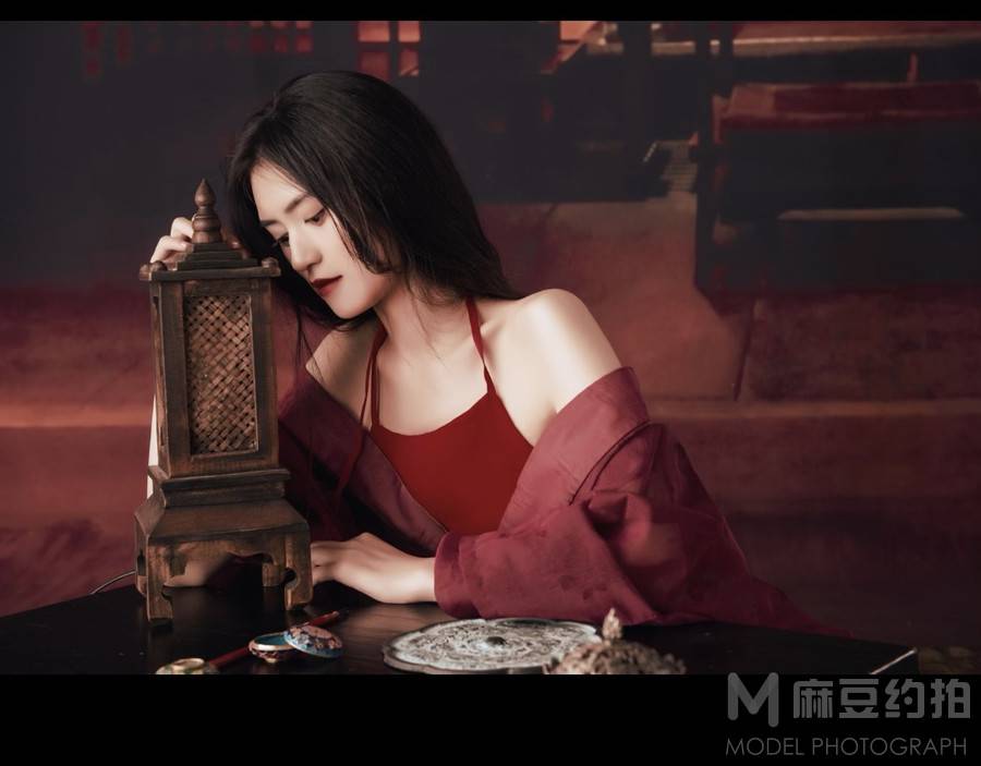 胶片模特