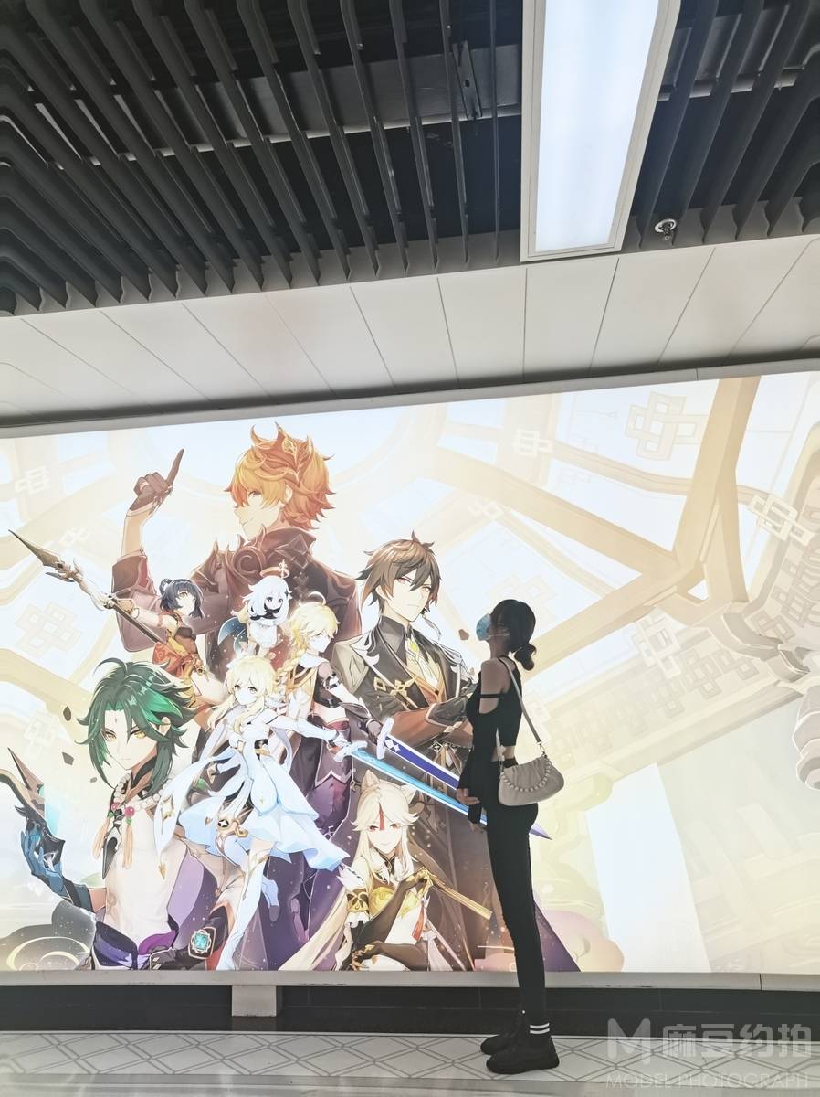 黑白模特