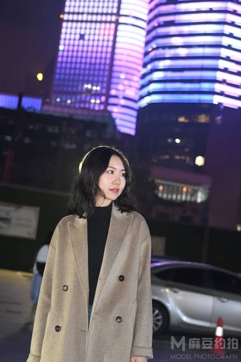 夜景模特