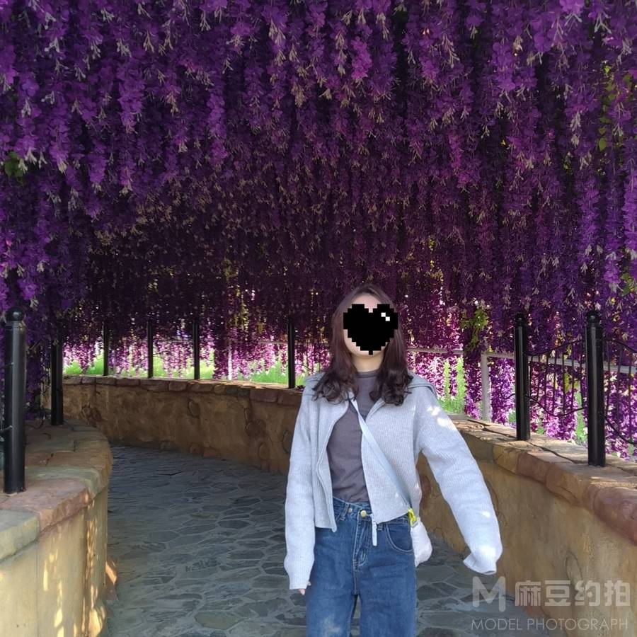纪实模特
