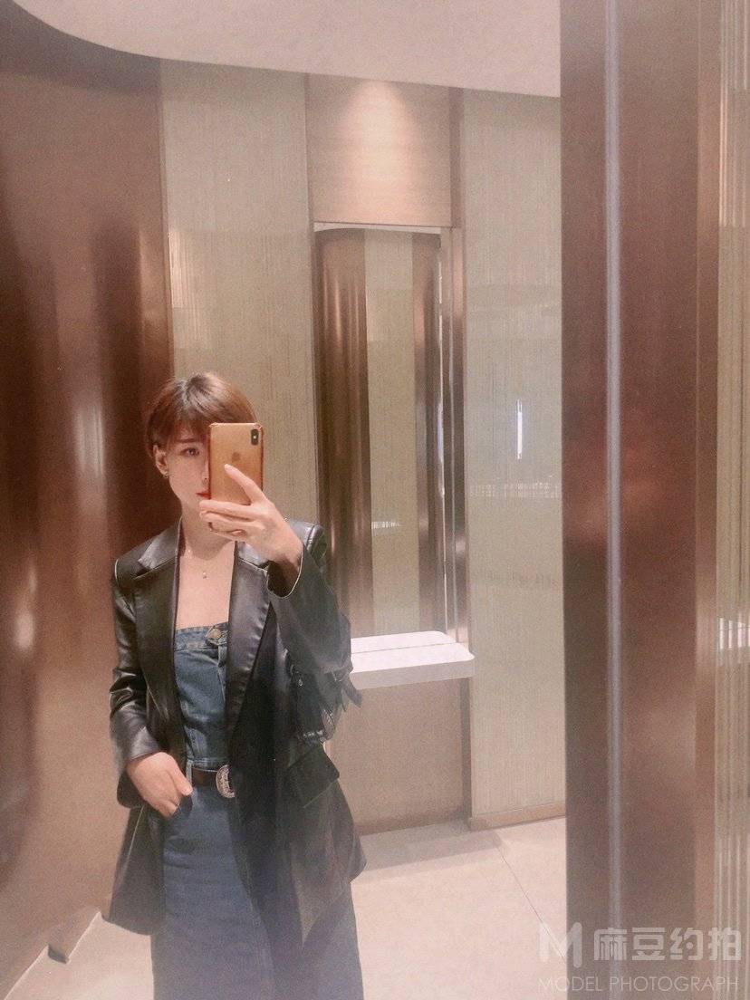 时尚模特